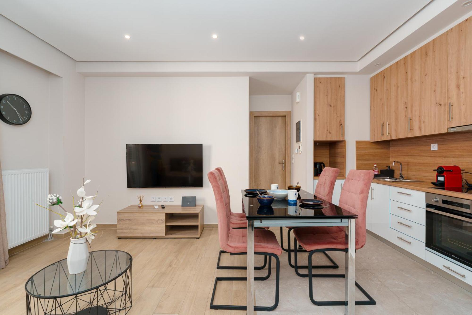 Chic Apartment Near Acropolis アテネ エクステリア 写真