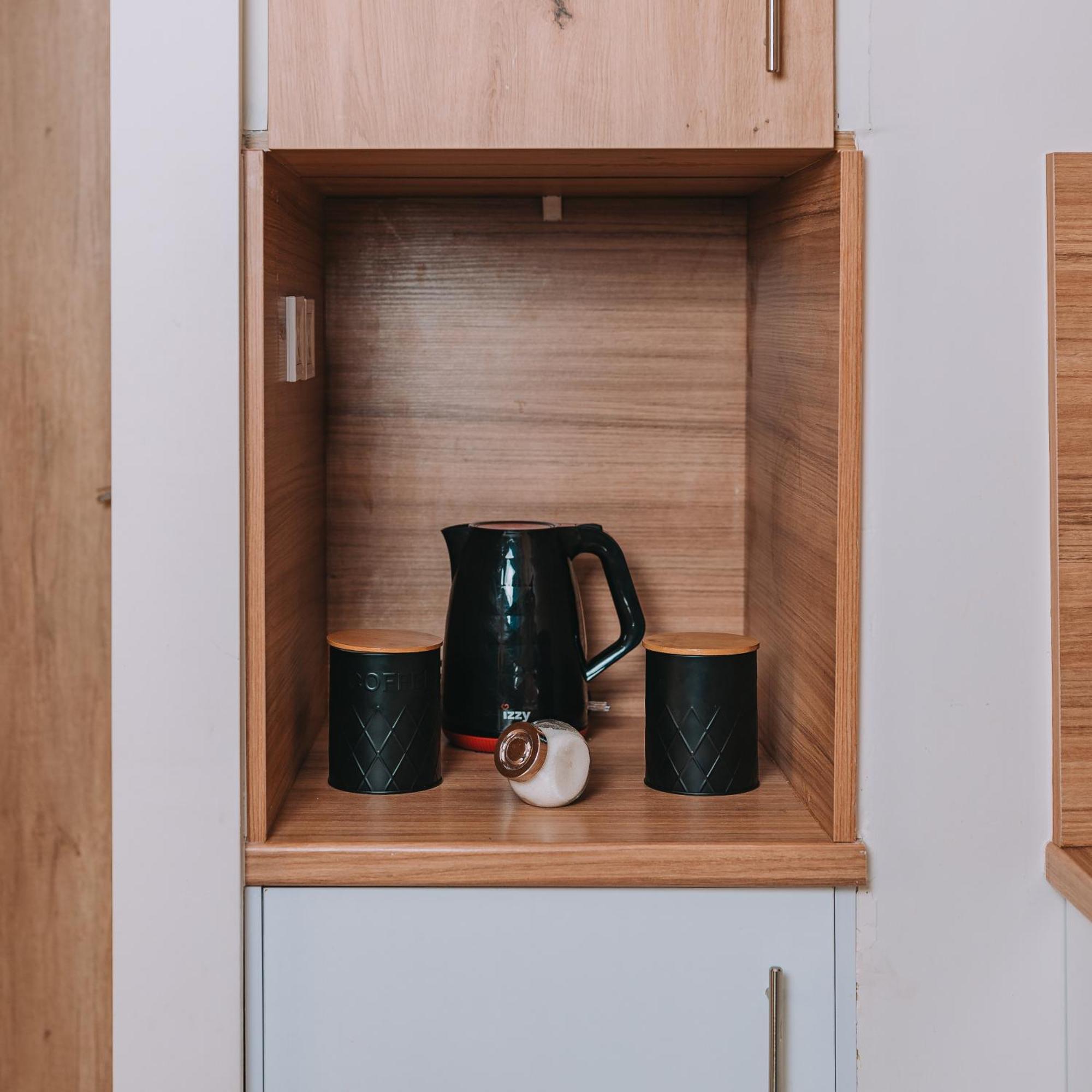Chic Apartment Near Acropolis アテネ エクステリア 写真